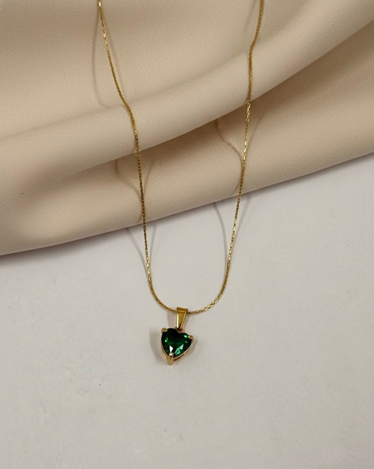 Heart Solo Green Solitaire Necklace