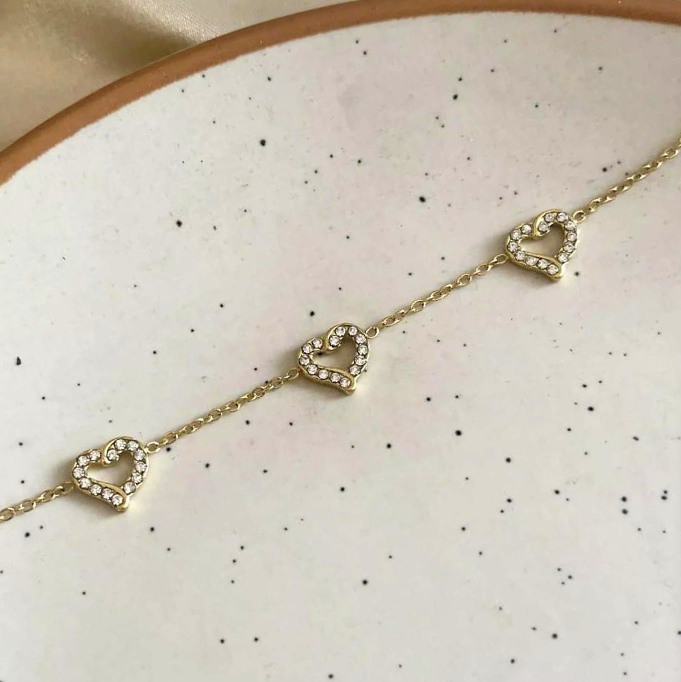 Valora Heart Bracelet