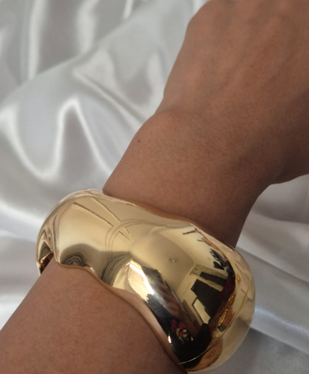 Bold Gold Cuff