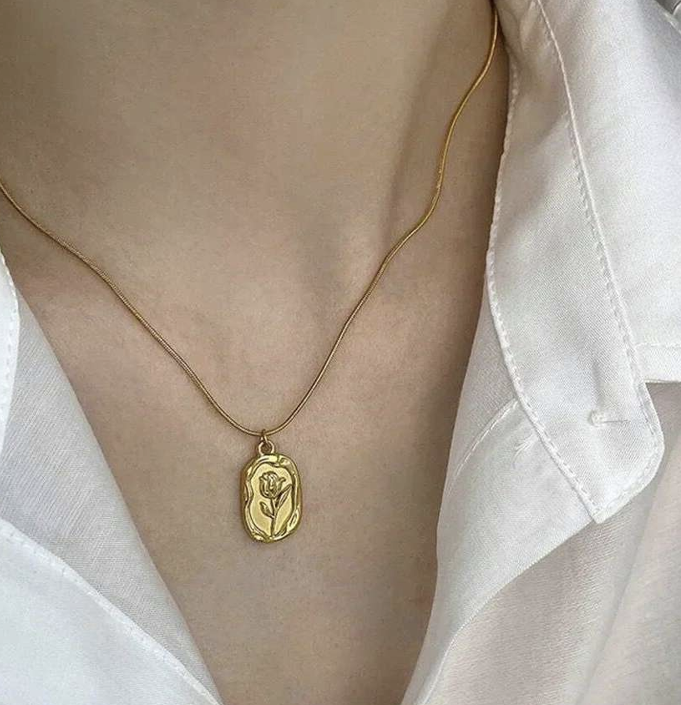 Gold Engraved Rose Necklace