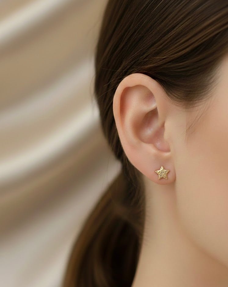 Star Texture Stud Earrings
