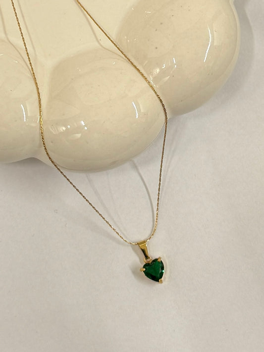 Heart Solo Green Solitaire Necklace