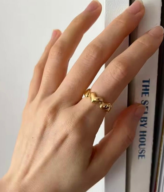 Lush Heart Ring