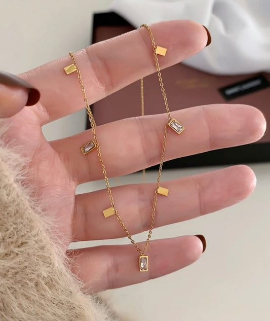Edge Charm Necklace