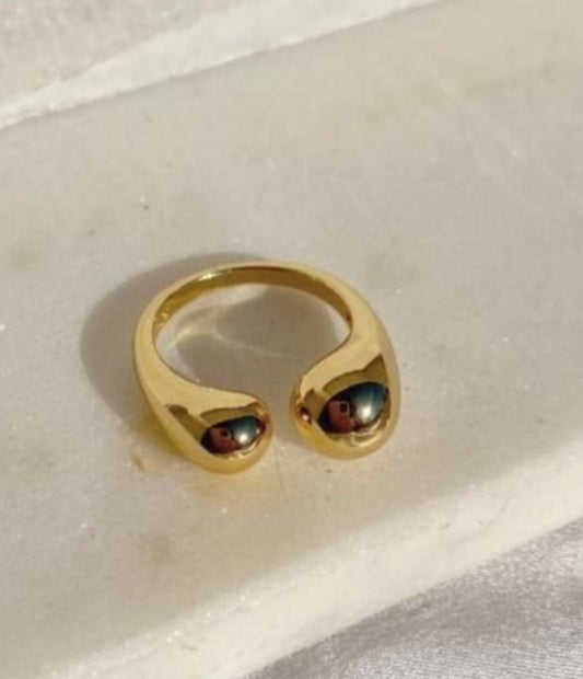 Twin Dot Ring