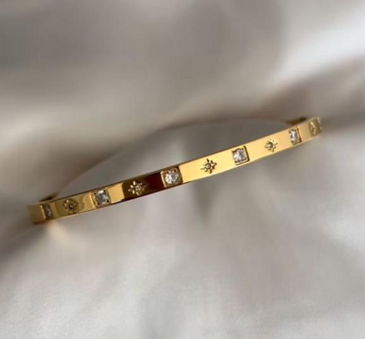 Timeless Solitaire Kids Bangle