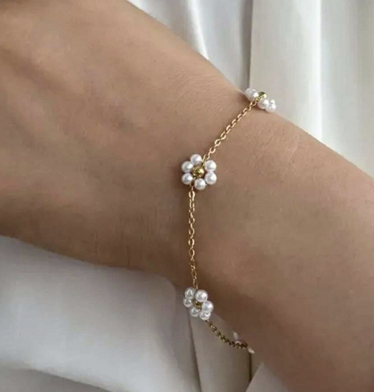 Pearl Flower Bracelet