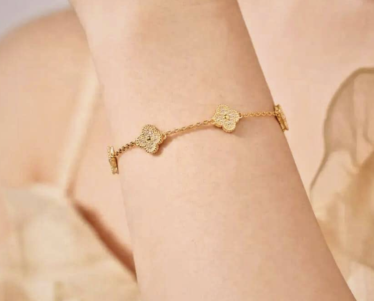 Gold Clover Bracelet